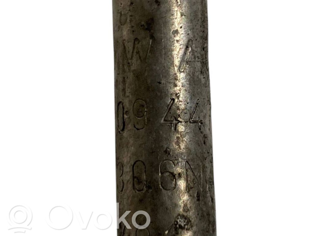 Gaisa kondicioniera caurulīte (-es) / šļūtene (-es)