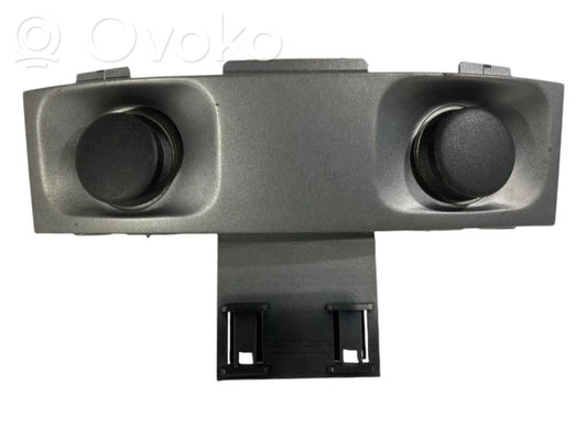 Прикуриватель сзади