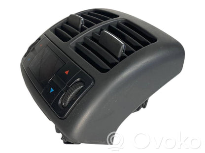 Aizmugurējā gaisa - ventilācijas reste