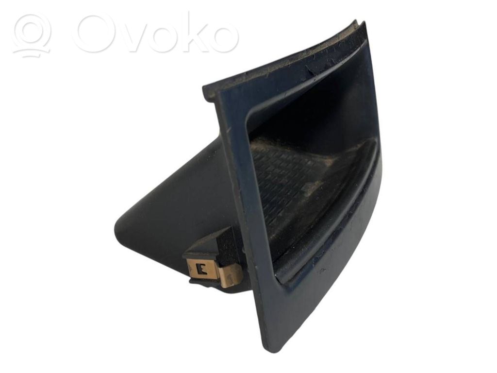 Mantu nodalījums centrālā konsole