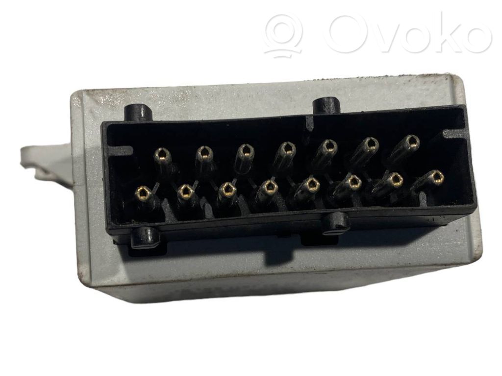 Trailer hitch control unit
