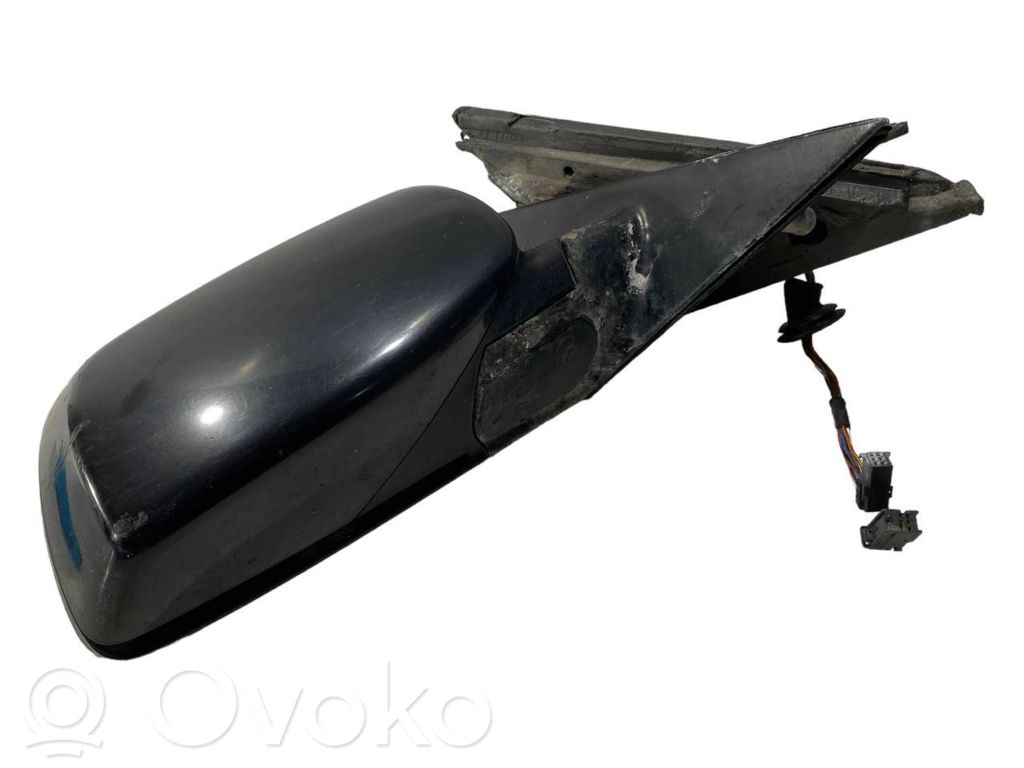 Mirror (electrically controlled)