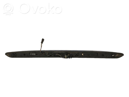 Bagāžnieka numura zīmes apgaismojuma līste