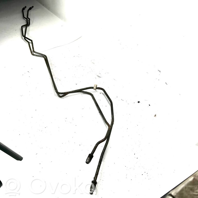 Aktīvā stabilizatora caurule (-es) / šļūtene (-es)