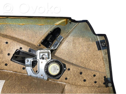 Priekšējo durvju apdare