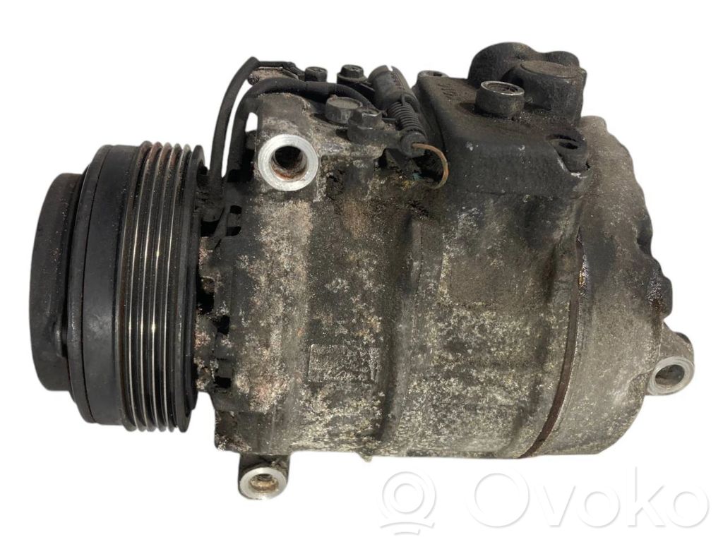 Air conditioner compressor (pump)