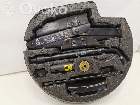 Instrumentu komplekts