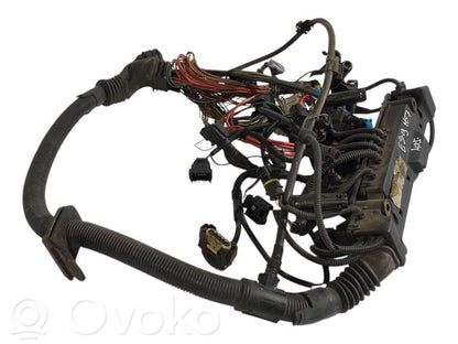 Dzinēja vadu instalācija