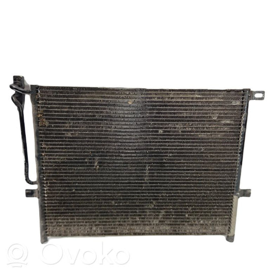 Air conditioner cooling radiator
