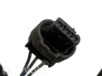 Parkošanas (PDC) sensoru vadu instalācija