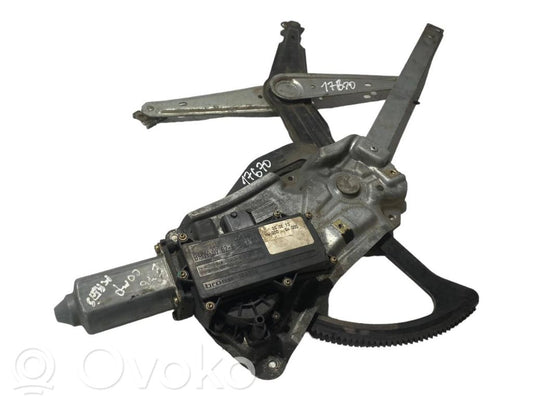 Priekšpusē elektriskā loga pacelšanas mehānisma komplekts