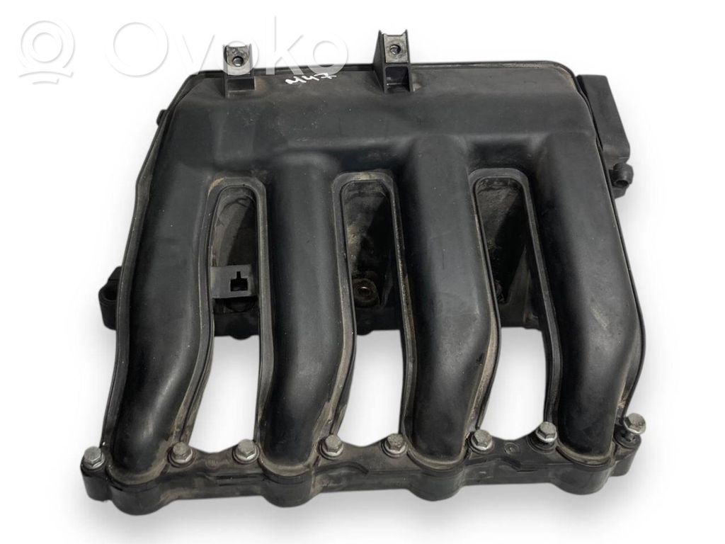 Впускной коллектор