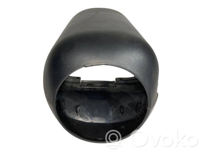 Stūres ass dekoratīvā apdare