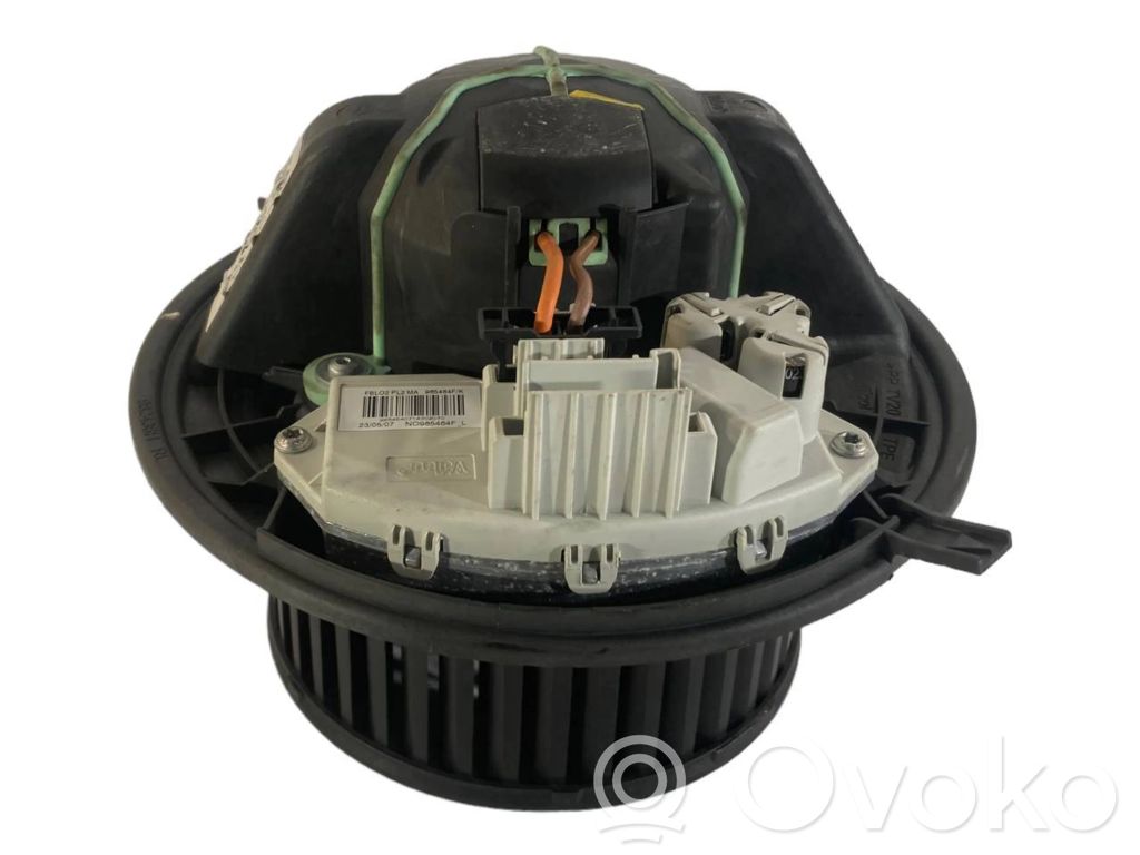 Mazā radiatora ventilators