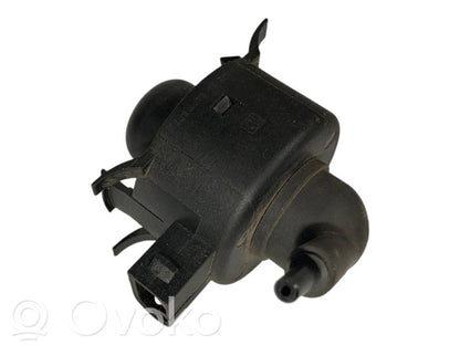 Salona temperatūras sensors