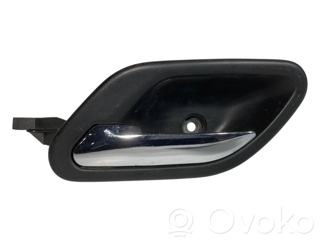 Internal opening handle