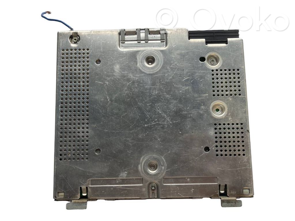 Радио / CD/DVD-плеер / навигация