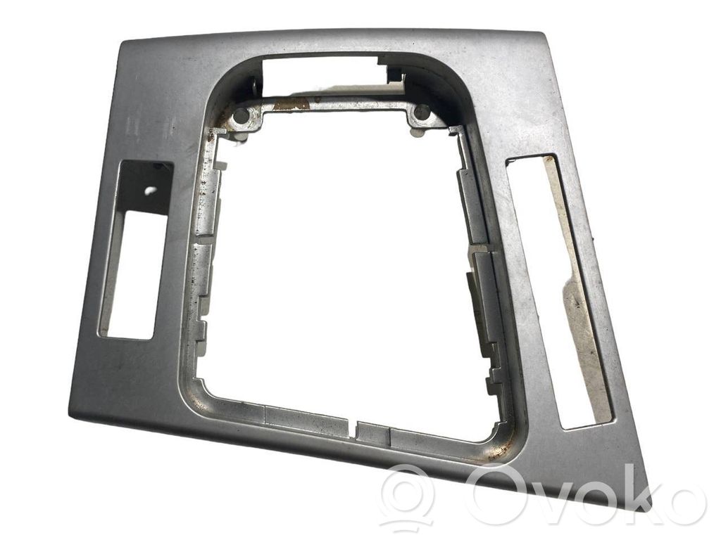 Отделка панели