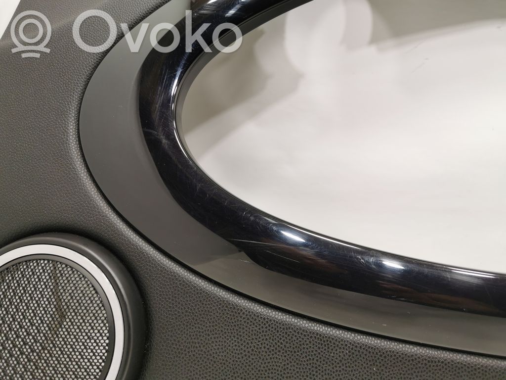 Priekšējo durvju apdare