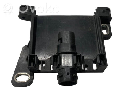 Positive wire connection assembly