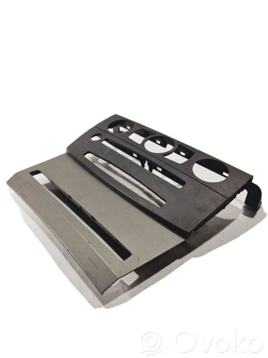 Klimata kontrole / mazā radiatora vadības dekoratīvā apdare