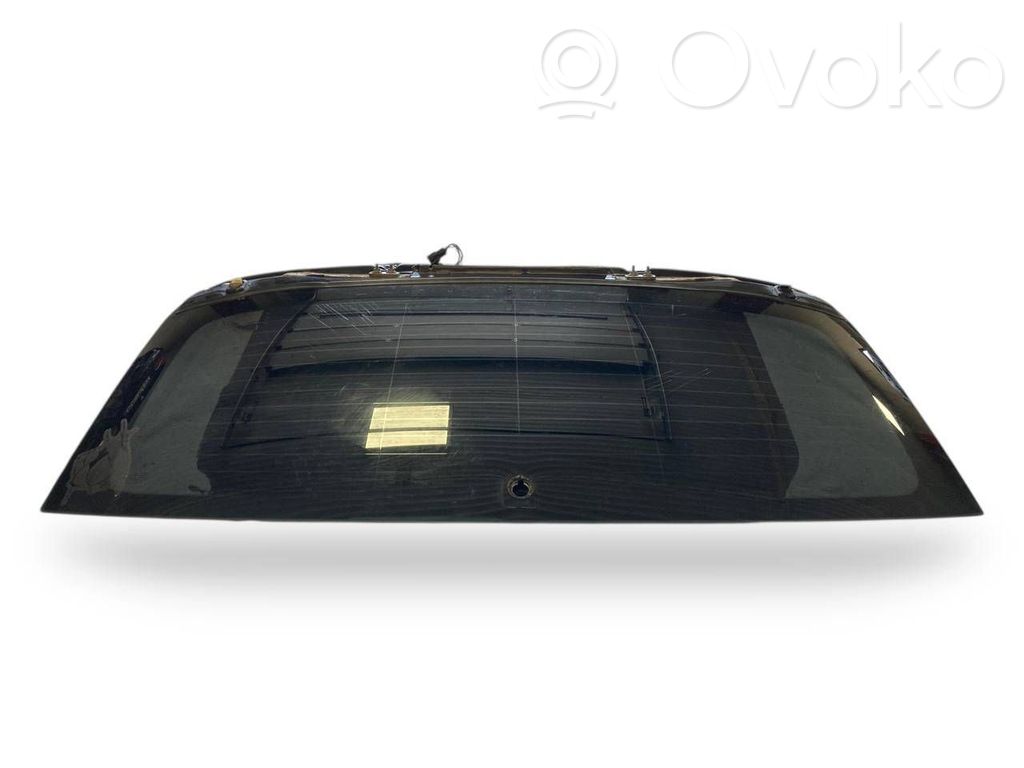 Aizmugurējais stikls