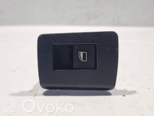 Power window switch