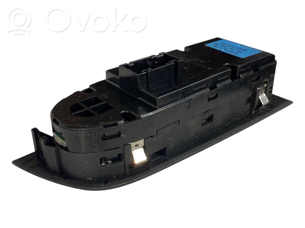 Elektrisko logu slēdzis