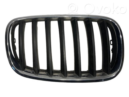 Top grille