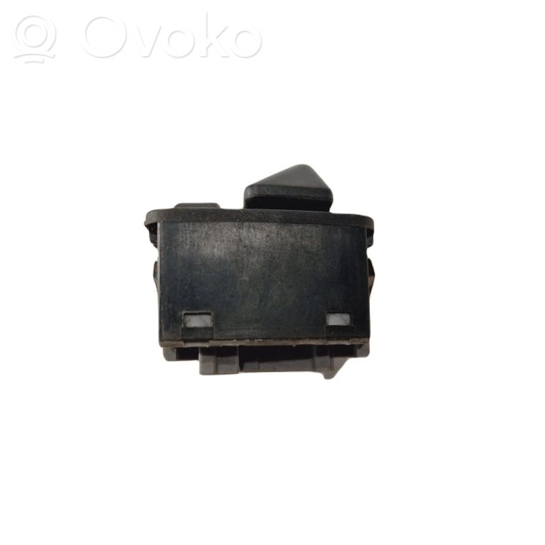 Side mirror switch