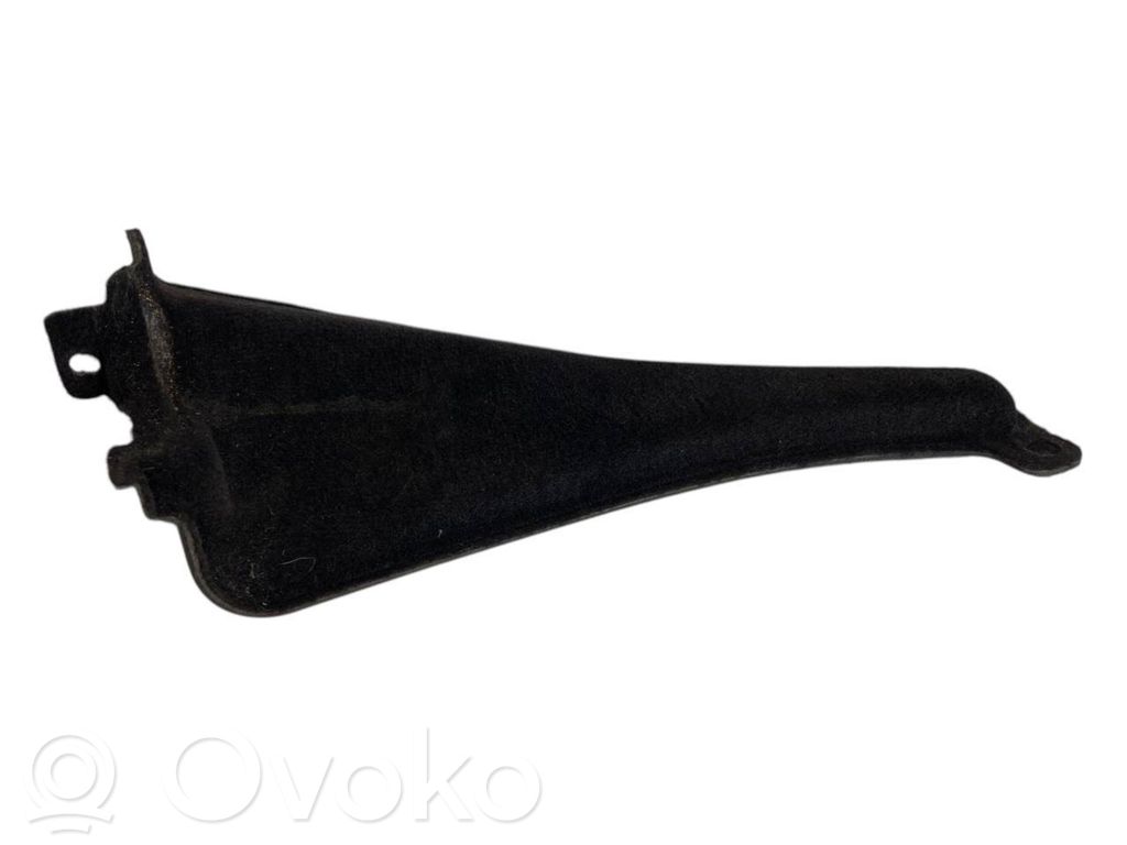 (D) statņa dekoratīvā apdare (apakšdaļa)