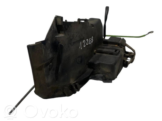 Front lock
