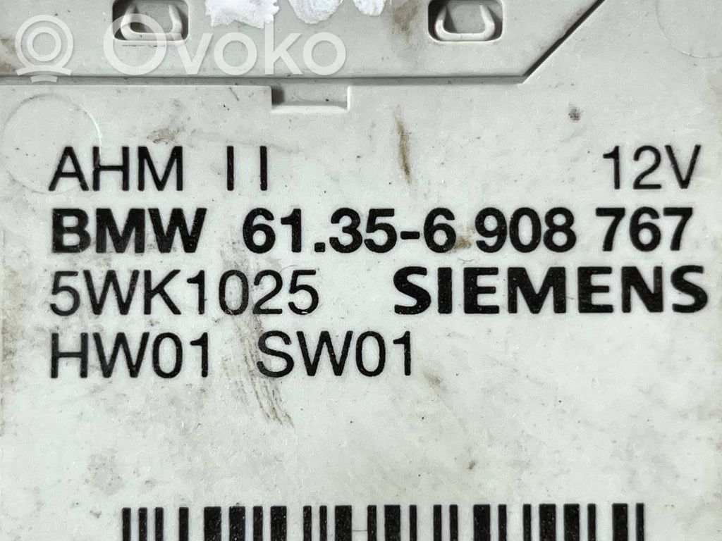 Trailer hitch control unit