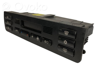 Air conditioning / climate control / interior heating control unit (in the passenger compartment)