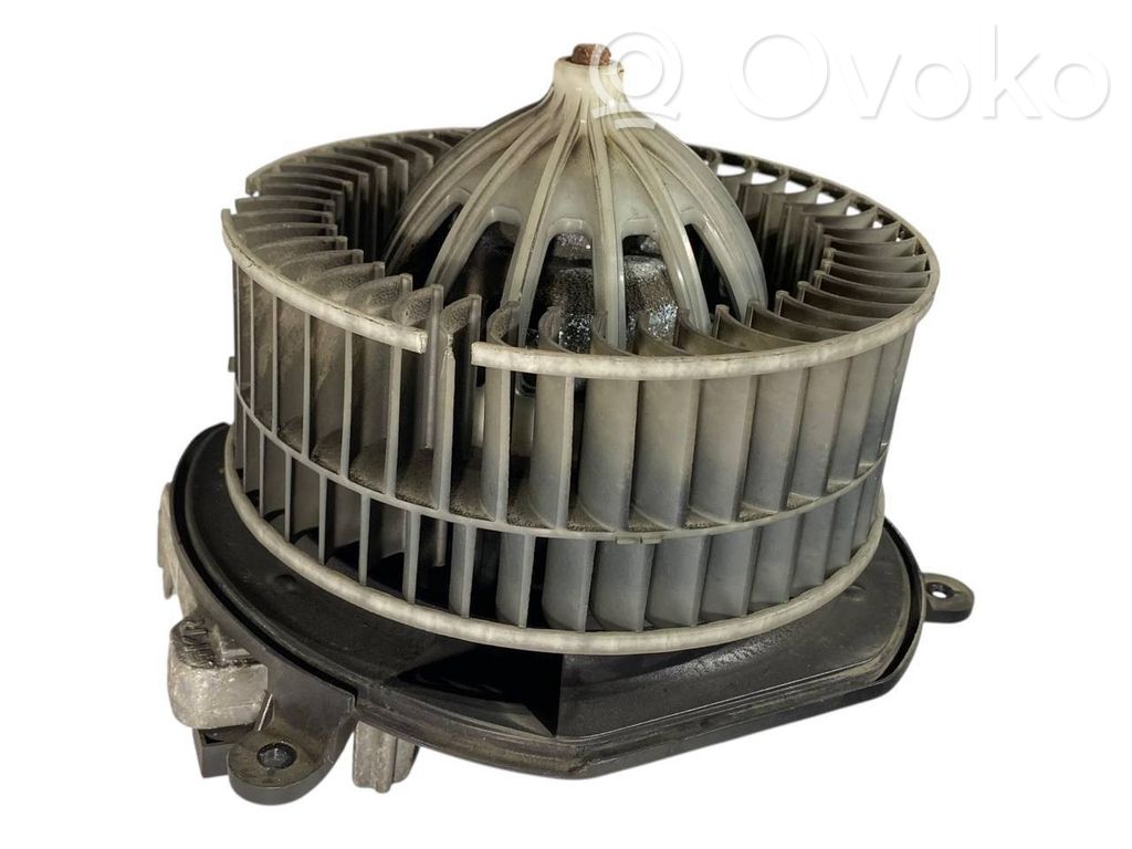 Mazā radiatora ventilators