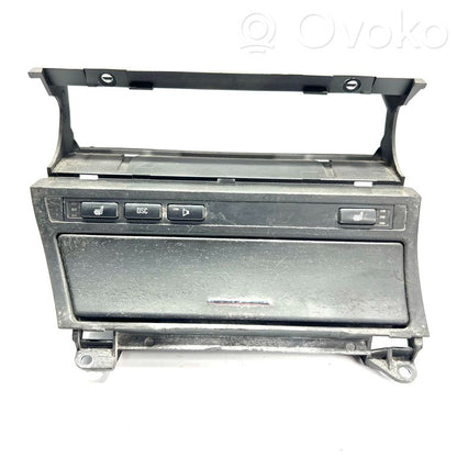 Pelnutrauks (priekšā)