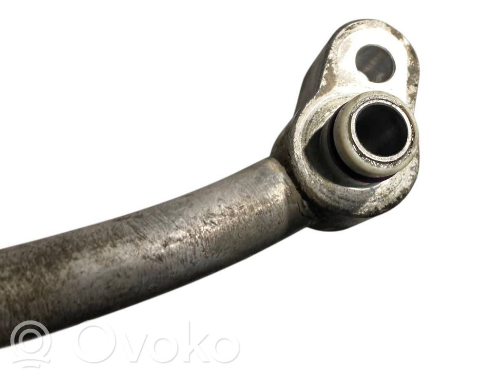 Gaisa kondicioniera caurulīte (-es) / šļūtene (-es)