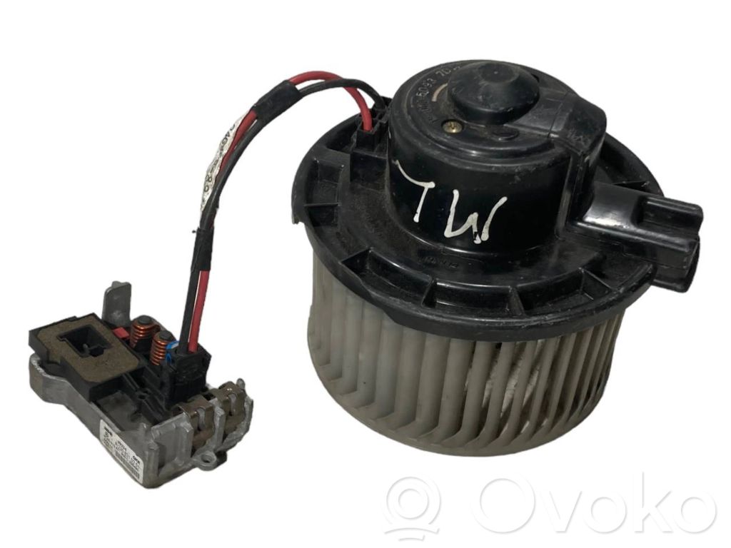 Mazā radiatora ventilators