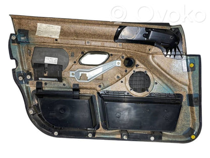 Priekšējo durvju apdare