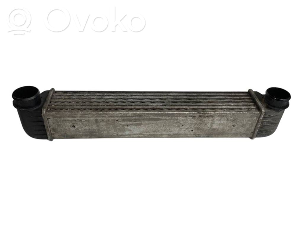 Starpdzesētāja radiators