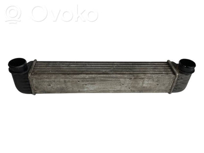 Starpdzesētāja radiators