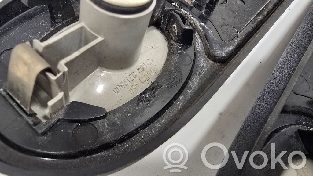 Spārna pagrieziena lukturis