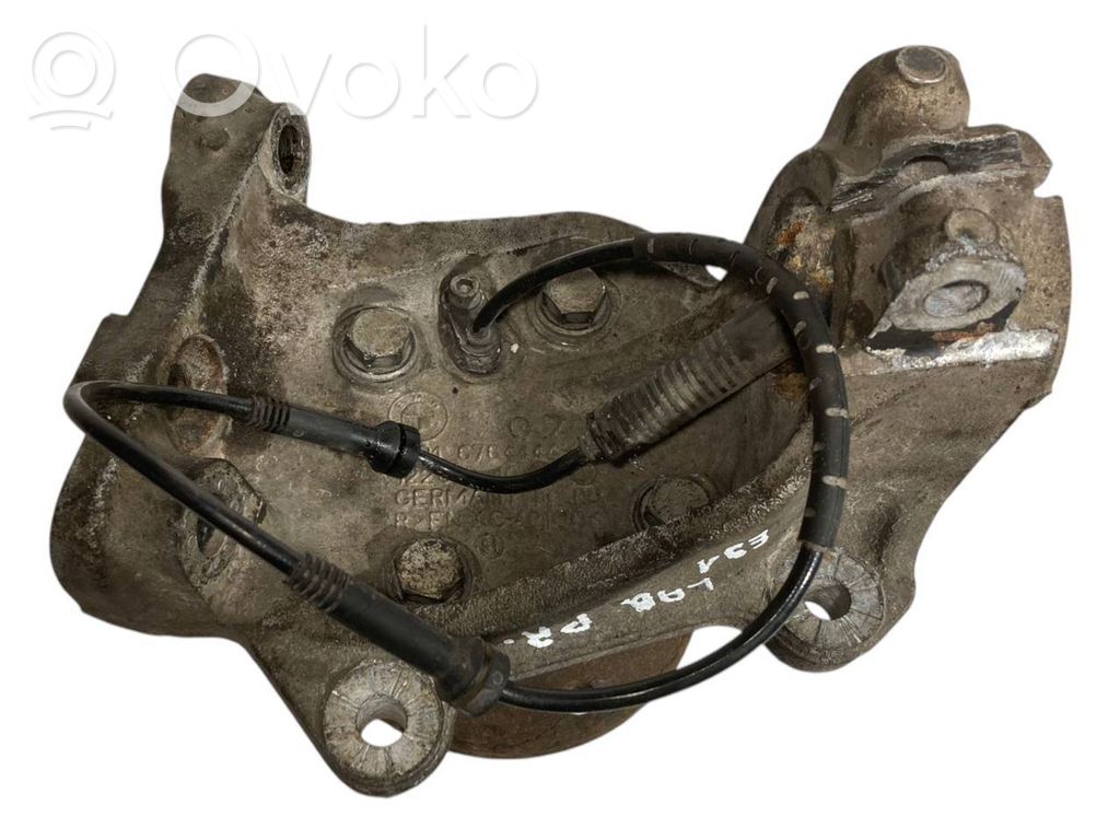 Priekšējā riteņa rumbas vārpstas šarnīrs (stupica, capfa)