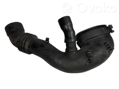 Gaisa caurule uz turbīnu