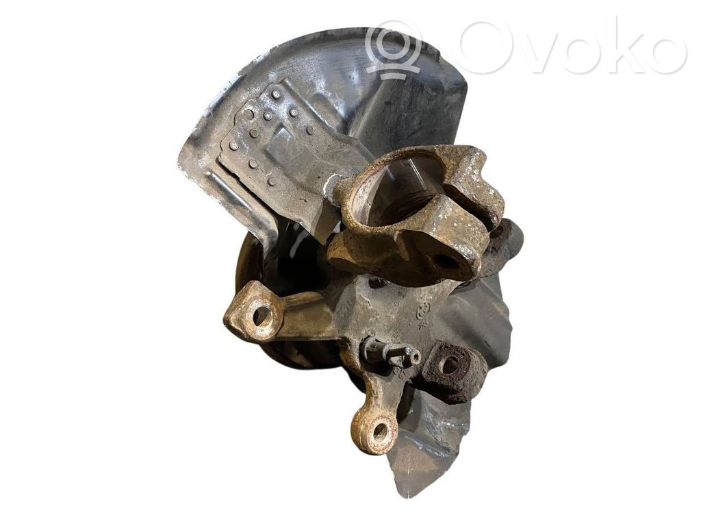 Priekšējā riteņa rumbas vārpstas šarnīrs (stupica, capfa)