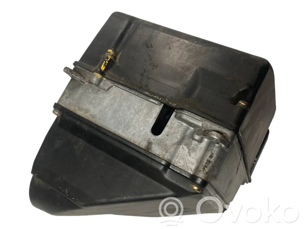 Air filter box