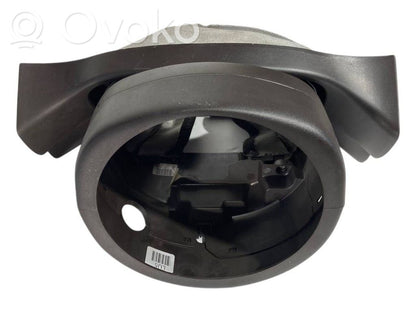 Stūres ass dekoratīvā apdare