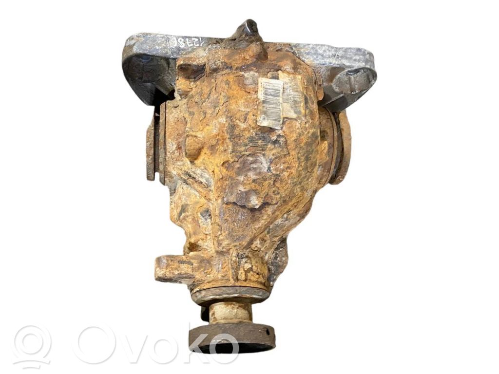 Aizmugurējais reduktors