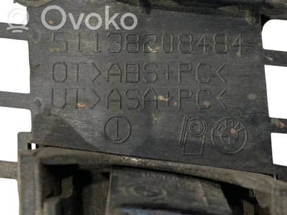 Bonnet decorative grille