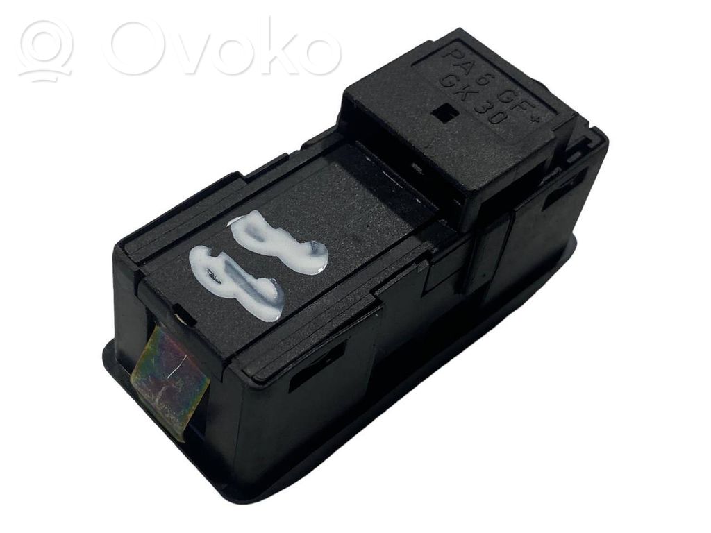 Jumta lūkas slēdzis